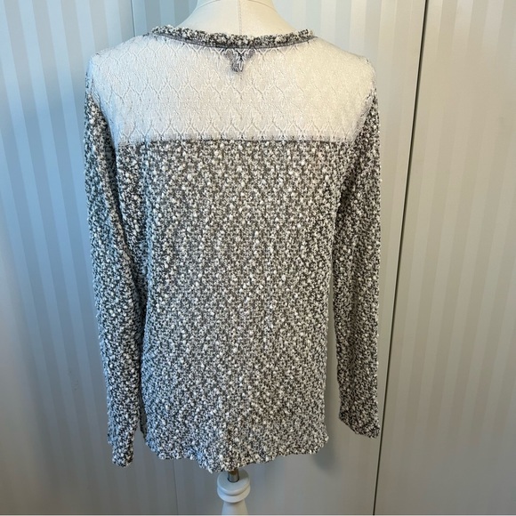 Aeropostale white gray fluffy crochet lace long sleeve soft sweater Size L - Picture 5 of 11